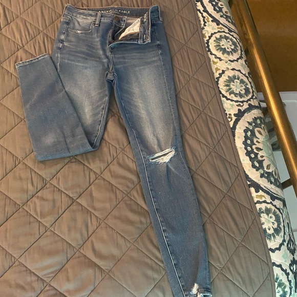 American Eagle Jeans - Picture 3 of 5